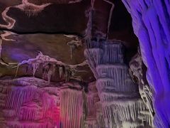 -泰安地下龙宫景区