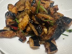 -梅飞酒家(名辉豪庭店)