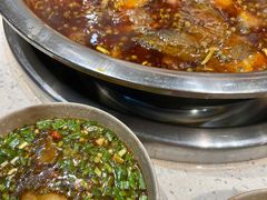 -肖肖酸萝卜鱼火锅(总店)