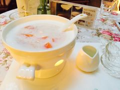 -燕庭·纯燕窝·甜品下午茶(南京西路店)