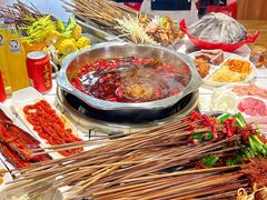-鼎伙伙火锅串串·10年品牌传承(白象居总店)