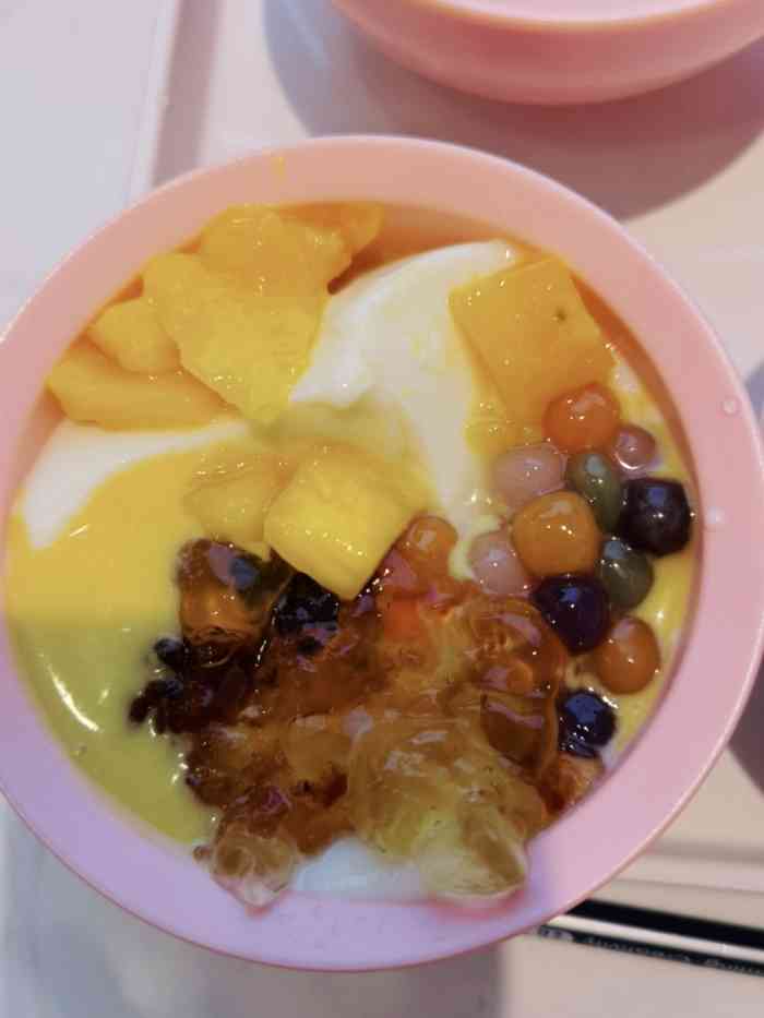 拾光·小碗甜品(大悦城店)-"性价比超高,拾光小碗简直是宝藏!芒果白.