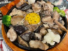 黑松露奶油烩菌菇-鼓楼吃面·肉啃肉(南锣鼓巷店)
