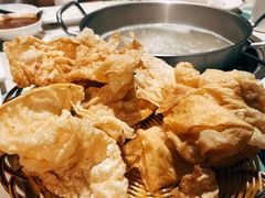 油炸豆皮-南城十里潮汕鲜牛火锅·鲜虾生滚粥(融汇老商埠店)