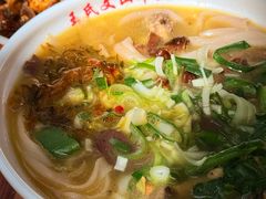 -文山荷鲜居(翠湖店)