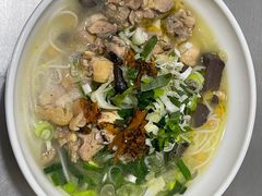-文山荷鲜居(翠湖店)