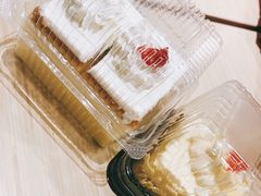 -红宝石·鲜奶小方·海派西点房(南丹店)
