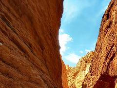 -天山神秘大峡谷