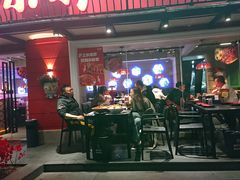 -沪小胖·小龙虾·蓝龙王(八佰伴店)