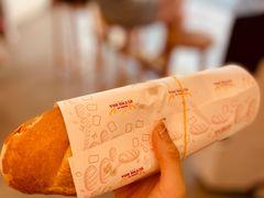 -Bánh Mì Huynh Hoa