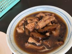 冬菇鸡脚-金沙园生肉面(Jalan Pantai)