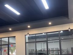 -哈贝卡汽车服务连锁(高新二路店)