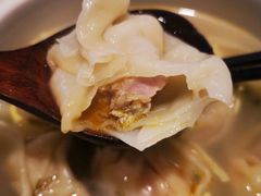 -馋三尺蟹粉小笼(人民广场店)