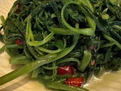 -龙门阵茶屋川菜馆(武康路店)