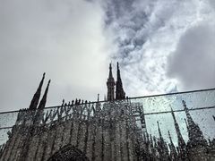 -文艺复兴百货(米兰大教堂广场店)