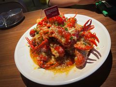 -冰冰龙虾·江湖菜·花园江景餐厅