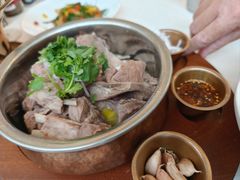 现煮国宴滩羊肉-龟兹KUCINA·新疆菜(前滩L+PLAZA店)