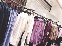 -URBAN REVIVO(上海中庚漫游城店)