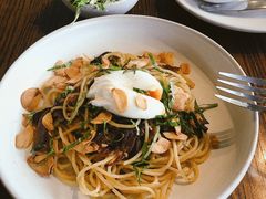 -ROAST coffee & eatery