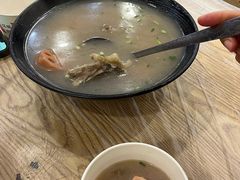 -江城燕子大排档(江汉路步行街店)