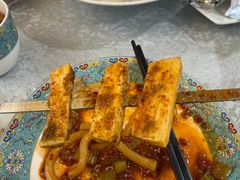 -汗腾格里·风味餐厅(新疆驻京办店)
