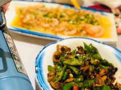 -霄汉牛三鲜湖北砂锅菜(万松园2店)