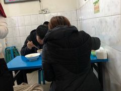 等位区-刘老虎肉丸糊辣汤(总店)