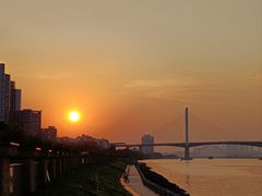 -喜洲吧·江畔老船厂·庭院餐厅(喜临院店)