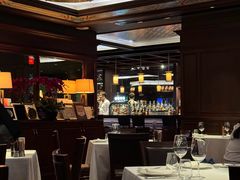 -Wolfgang’s Steakhouse 沃夫冈牛排馆(上海白玉兰广场店)