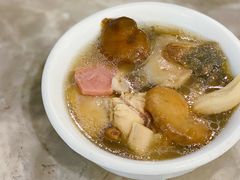 老土鸡汤小锅-易门野生菌府·菌海森林(月牙潭公园店)