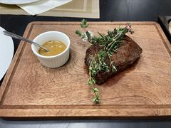 精修和牛上脑配洋葱牛肉汁-秋林西餐厅(总店)