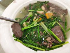 韭香猪红浸鸡杂-天鲜阁·海鲜粤菜·33年老字号(石槎白云站店)