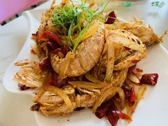 -覃记海鲜美食餐厅