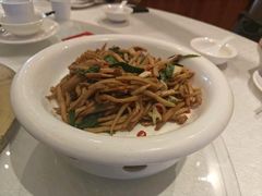 -国人川菜(李家村建东街店)