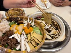 -土连锅·现熬养生汤锅(梁家巷店)