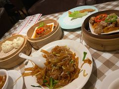 -新大咀港式茶餐厅(宝山万达店)