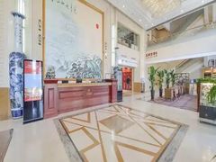 -大连长城大饭店(西安路地铁站店)