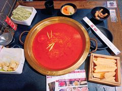 木瓜番茄鸳鸯锅-沸炉重庆老火锅(军事博物馆店)