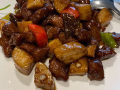 黑胡椒牛肉粒-至尊鲨鱼·原烹海鲜·新浙菜(拱宸桥店)