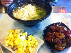 面和浇头-拱北楼(皇亭广场店)