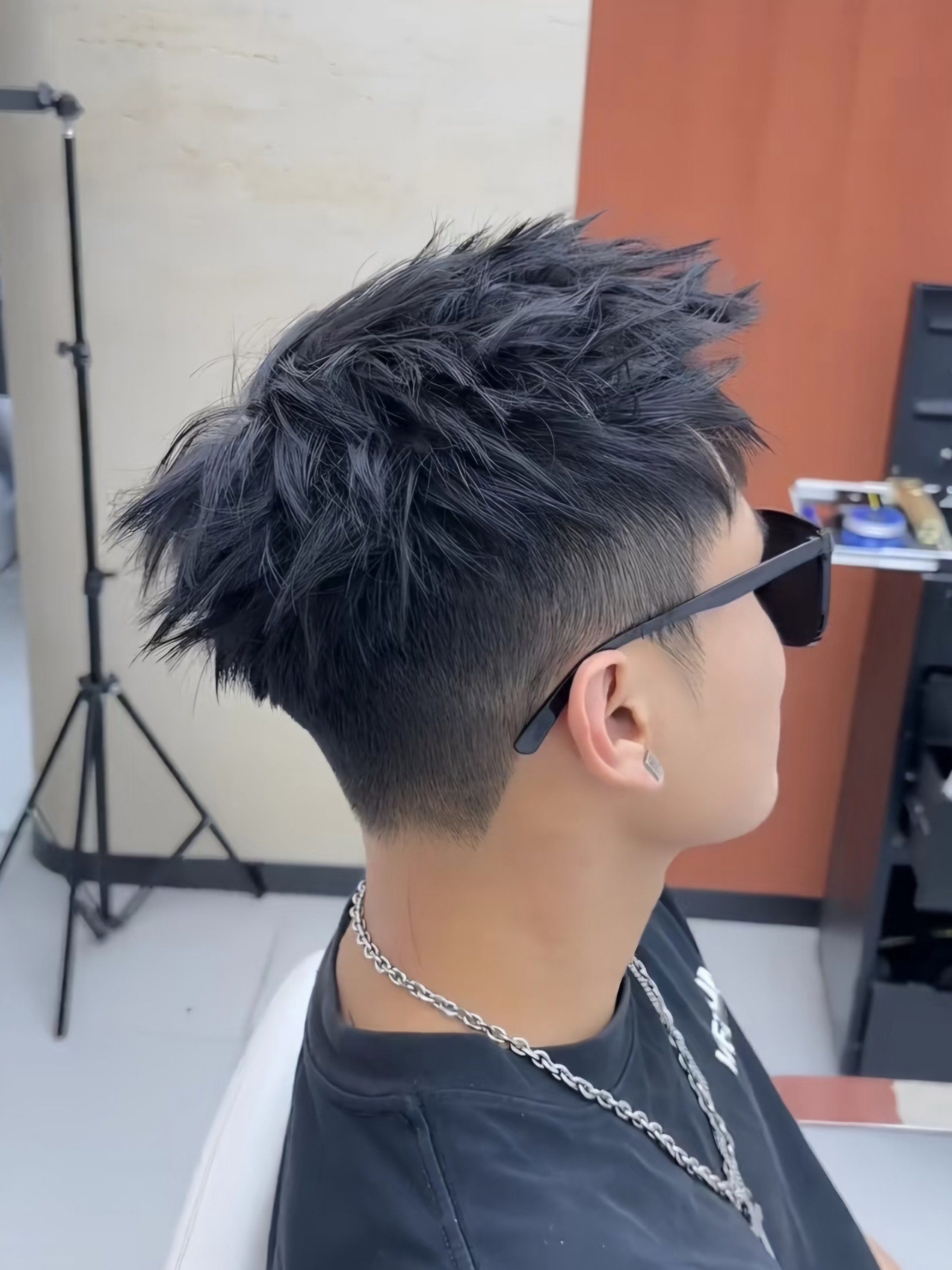 新潮男发型必看哦