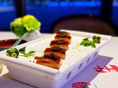 鱼子酱烤鸭-悦江(梅奔中心店)