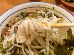 -矮子粉店1985·长沙米粉(湘春路店)
