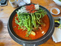 -喇喇排骨火锅·传统韩式脊骨汤(望京西园总店)