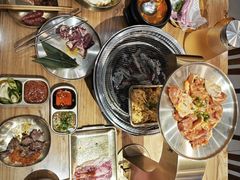 -青瓦餐厅·生鱼片·韩园烤肉(西塔店)