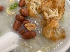 艇仔粥-穗银肠粉店(东川路店)