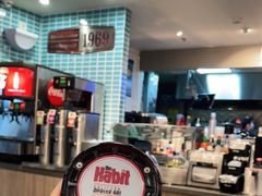 -The Habit Burger Grill 哈比特汉堡(世博店)