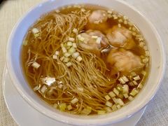 鲜虾云吞面-御宝轩(益丰·外滩源店)