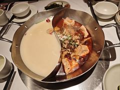 -左庭右院鲜牛肉火锅(七宝领展广场店)