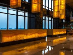 -上海龙之梦万丽酒店